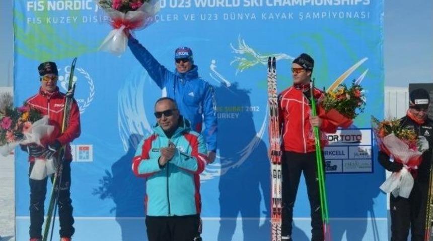 Kayak Federasyonu Başkanı &Ouml;zer Ayık: