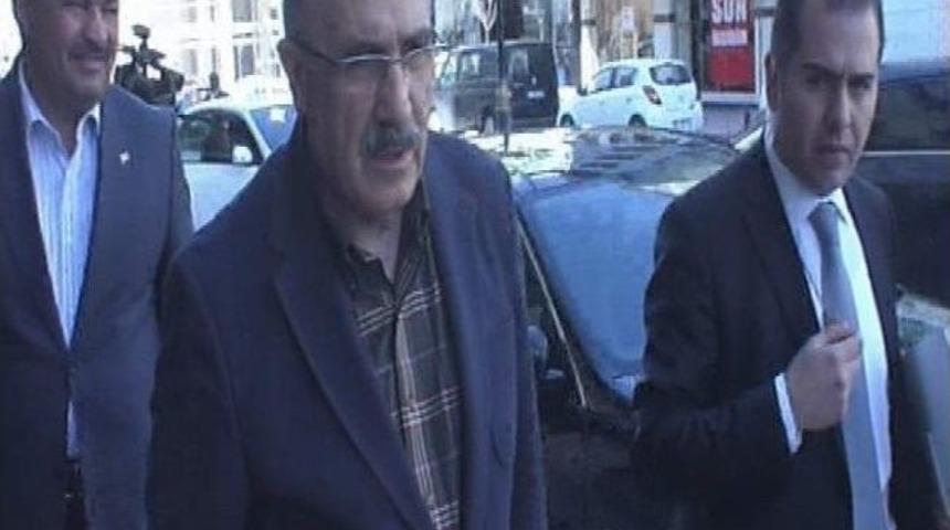 Başbakan Yardımcısı Atalay Van&rsquo;dan Ayrıldı