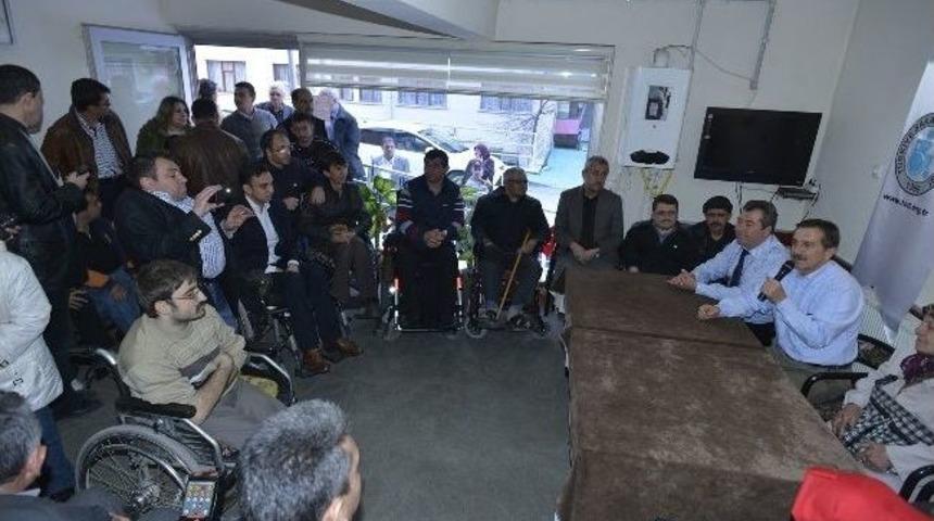 Ata&ccedil;&rsquo;tan Sakatlar Derneği&rsquo;ne Ziyaret