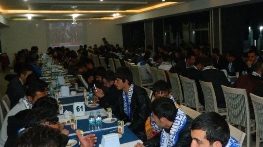 Tatvan Gen&ccedil;lerbirliği Sporcuları İ&ccedil;in Moral Yemeği D&uuml;zenlendi
