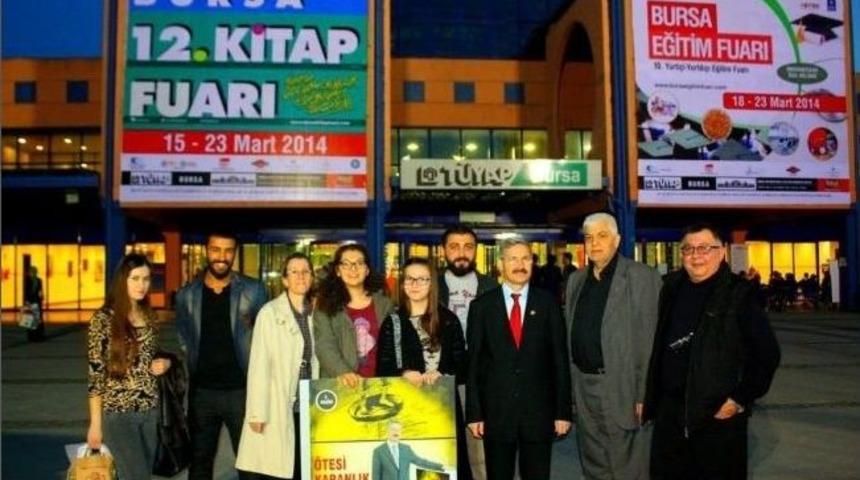 &ldquo;&ouml;tesi Karanlık&rdquo;a Yoğun İlgi