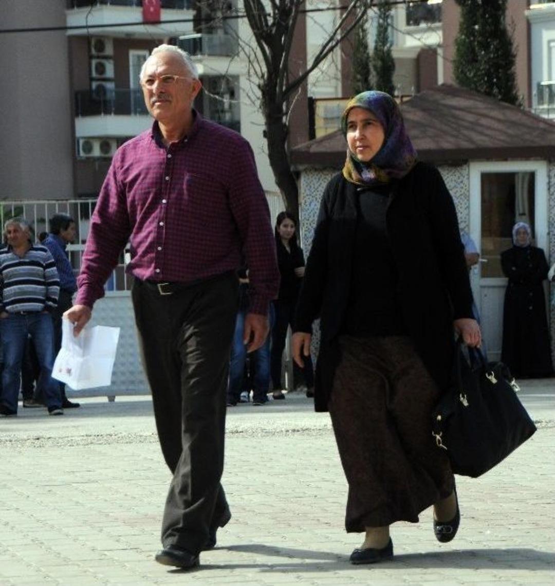 Antalya'da Baba Oğulun Ygs Heyecanı