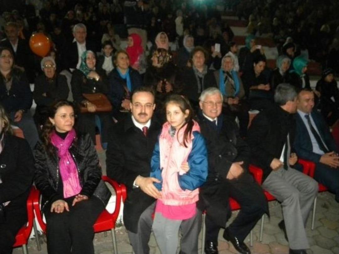 Uğur Işılak Tekirdağ&rsquo;da Konser Verdi