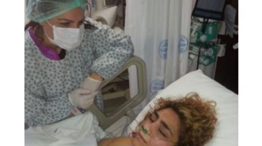 Alanya&rsquo;da Sevgililer G&uuml;n&uuml;nde Vurulan Gen&ccedil; Kadın &Ouml;ld&uuml;