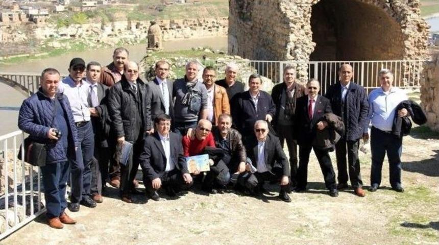 Aydınlılar Siirt&rsquo;in Egeli Valisi Aydın&rsquo;ı Ziyaret Etti