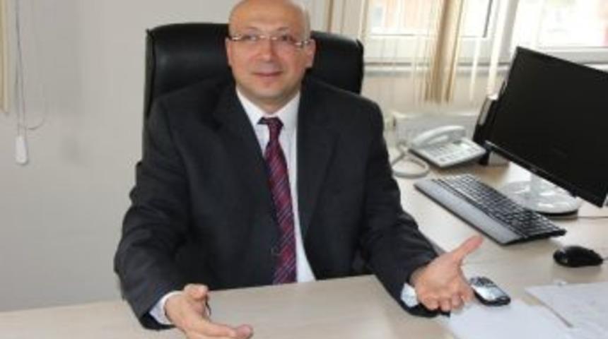 112 Ambulansları Ara&ccedil; S&uuml;r&uuml;c&uuml;lerinden Anlayış İstiyor