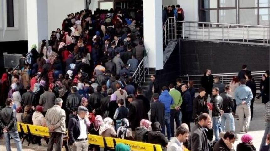 Ardahan&rsquo;da &Uuml;niversite Adaylarının Ygs Heyecanı Sona Erdi