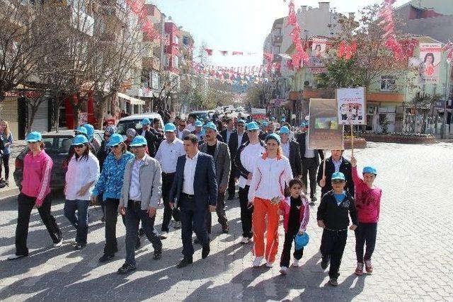 Halk Sağlığı Hekimliği, Sağlıklı Yaşama Dikkat Çekmek İçin Yürüdü