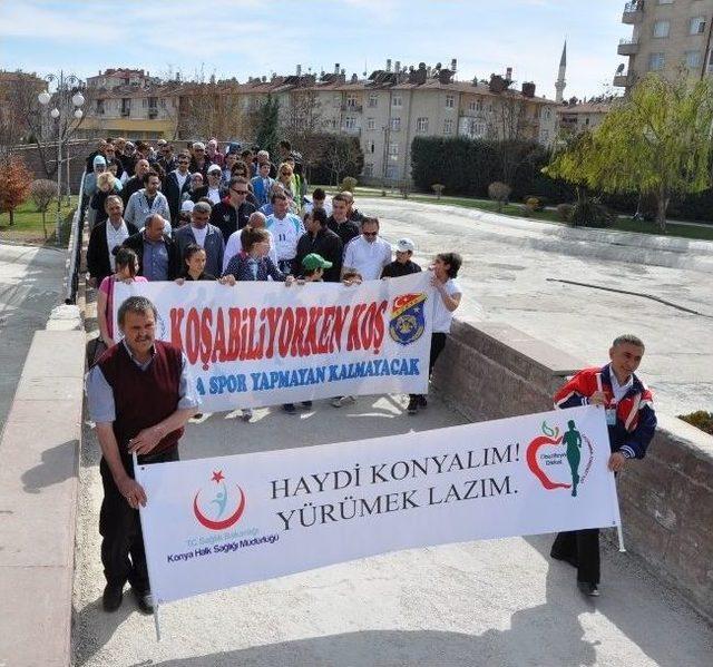 Konya'da Vatandaşlar Halk Sağlığı İçin Yürüdüler