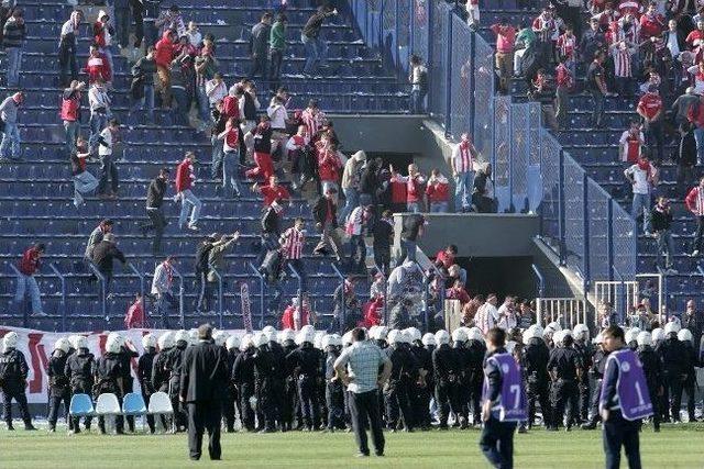 Ankaraspor - Samsunspor Maçı Olaylı Bitti