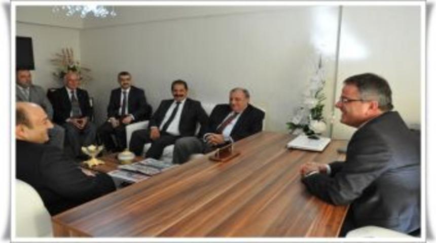 Tuğrul T&uuml;rkeş, EBMC&rsquo;yi Ziyaret Etti