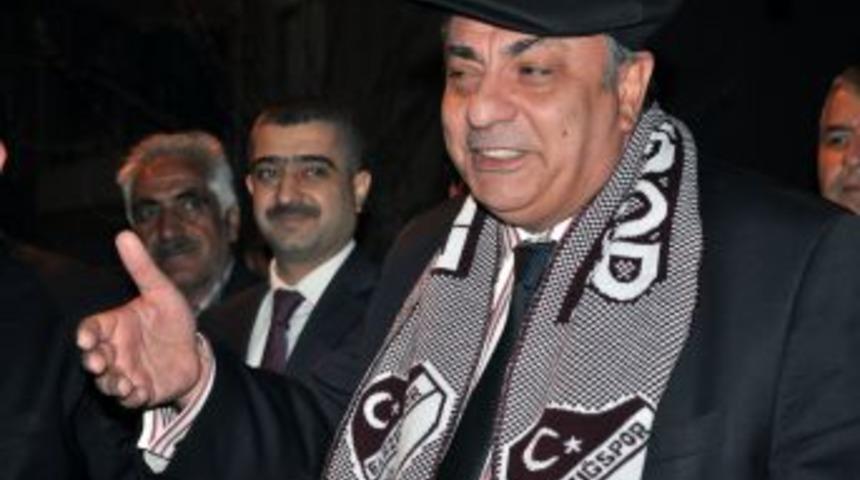 Tuğrul T&uuml;rkeş Elazığ&rsquo;da