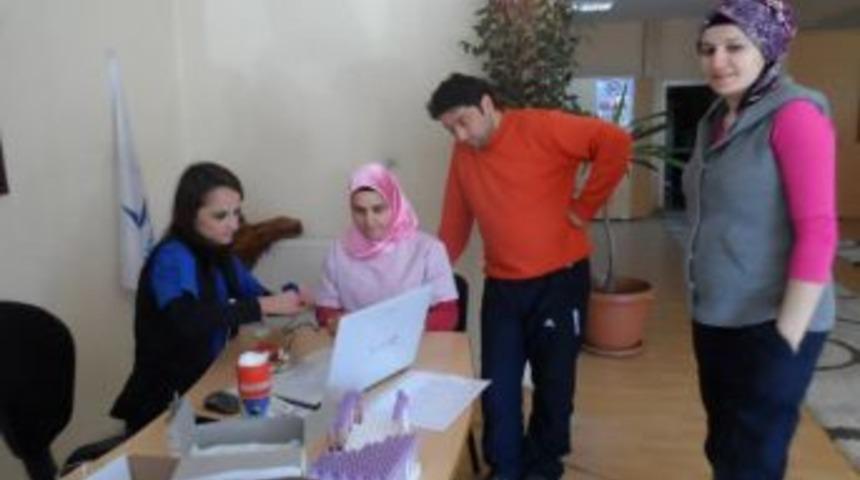 Kuzey Bakım Merkezi &ccedil;alışanları sağlık taramasından ge&ccedil;ti