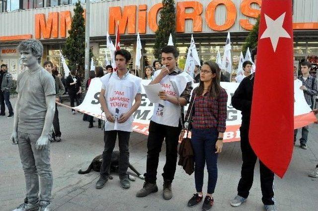 Liseli &Ouml;ğrencilerden Ygs Protestosu 1