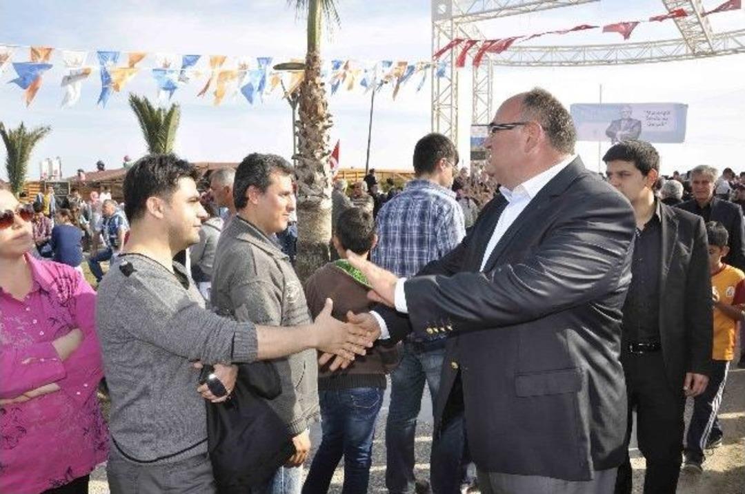Recep Barut Evrenseki Halk Plajında Manavgatlılarla Bir Araya Geldi