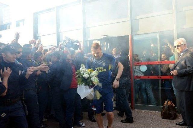 Gaziantep’te Fenerbahçe’ye Coşkulu Karşılama