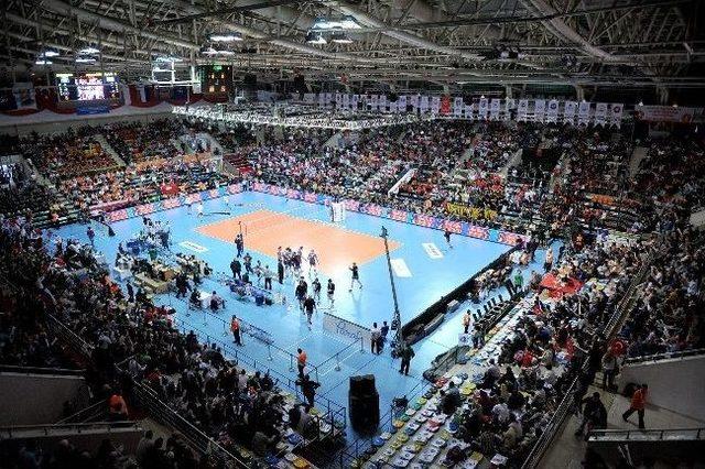 Cev Denizbank 4’lü Final