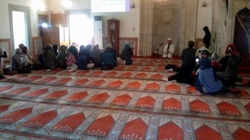 Yabancı &Ouml;ğrenciler Aydın&rsquo;ın Tarihi Camilerini Gezdi