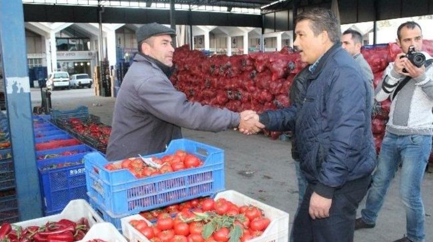 Mhp Adayı &Ccedil;elik, Hal Esnafı İle Buluştu