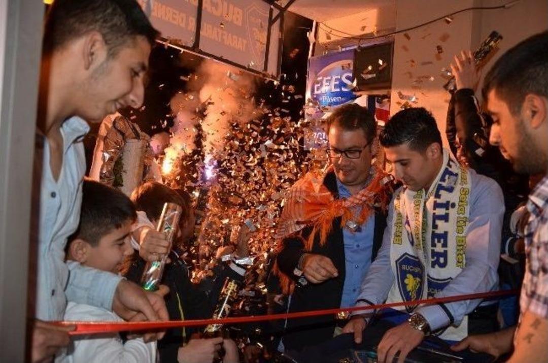 Gen&ccedil; Adaydan K&ouml;ylere &Ccedil;ok Ama&ccedil;lı Salon S&ouml;z&uuml;