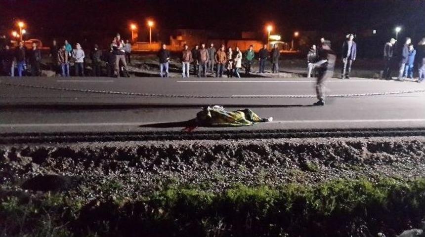 Biga&rsquo;da Trafik Kazası; 1 &Ouml;l&uuml;