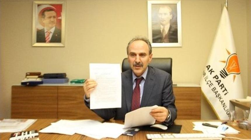 Ak Parti &Uuml;sk&uuml;dar İl&ccedil;e Başkanı Aktaş: "&ouml;zkes, Mağdur Ettiği Halktan Oy İstiyor"