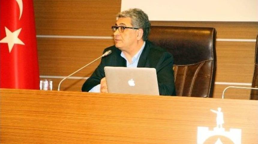 İ&uuml; &Ouml;ğretim G&ouml;revlisi Cemil Ertem: