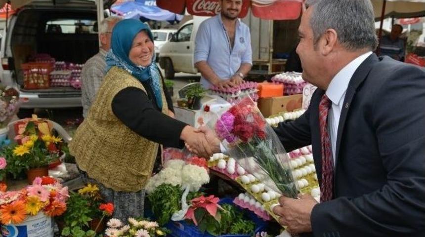 Başkan B&ouml;cek, Pınarbaşı Pazarcı Esnafını Ziyaret Etti