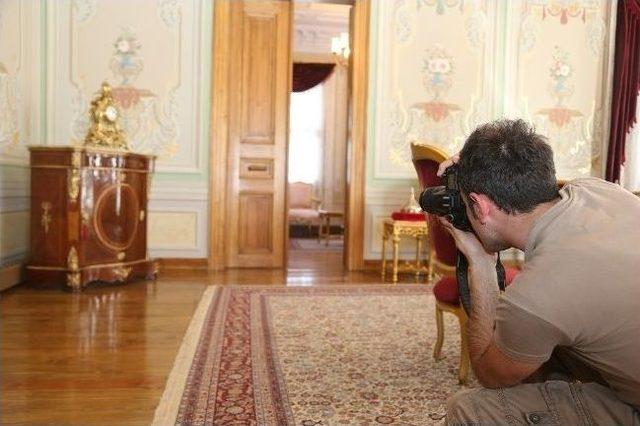 Sırrı Paşa Konağı'nı Ko-mek Kursiyerleri Fotoğrafladı