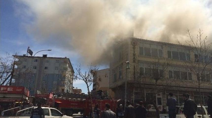 Muş&rsquo;ta Korkutan Yangın