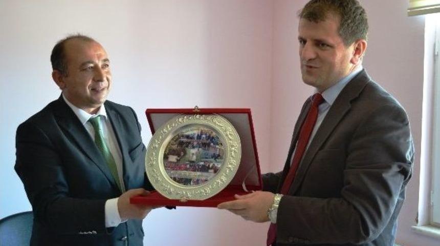 K&ouml;ylere Hizmet G&ouml;t&uuml;rme Birliği Son Toplantısı Yaptı