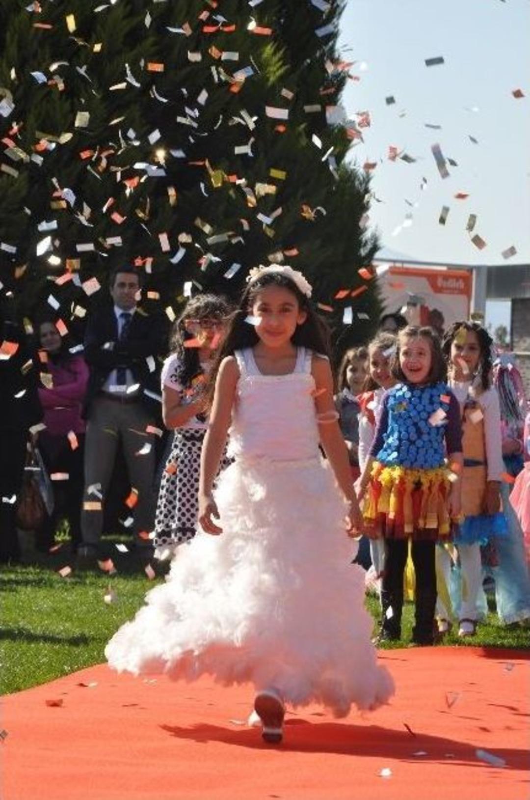 &Ouml;ğrencilerden &lsquo;su G&uuml;n&uuml; Ş&ouml;leni&rsquo;