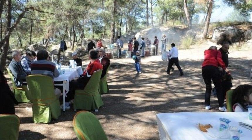 Orman Haftasında Sağlıklı Yaşam Y&uuml;r&uuml;y&uuml;ş&uuml; Ve Piknik Etkinliği