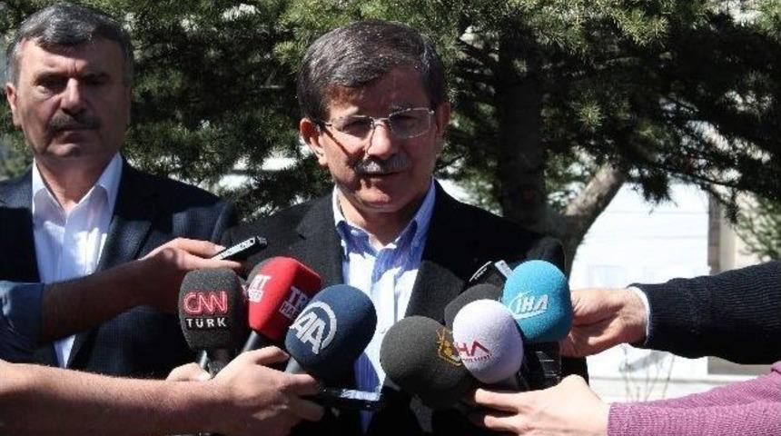 Dışişleri Bakanı Davutoğlu&rsquo;ndan A&ccedil;ıklamalar