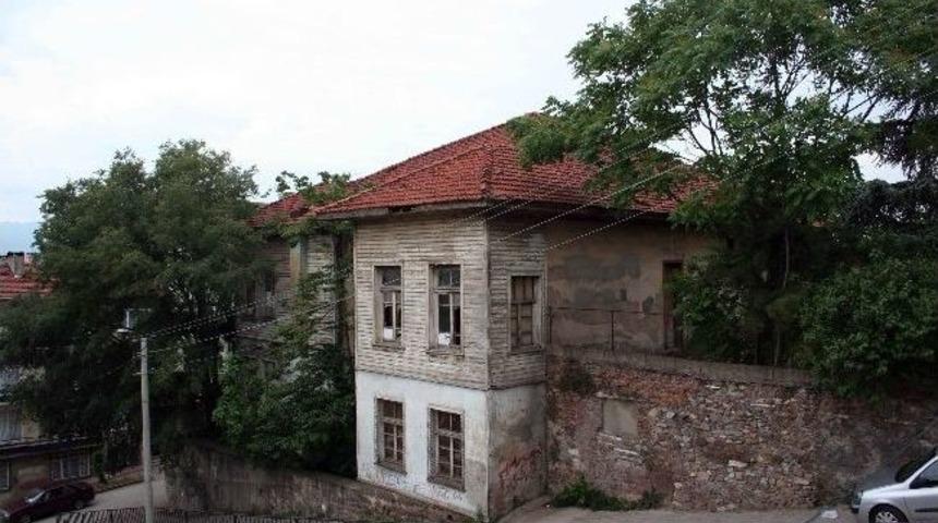 Portakal Hafız Konağı'nın İhalesi Yapıldı