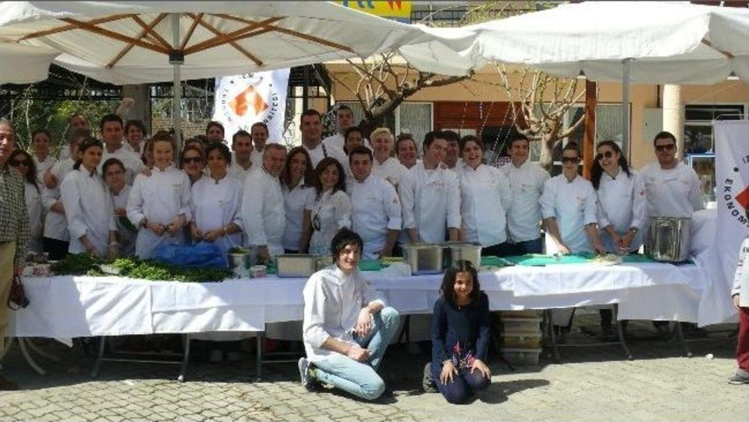 Urla'ya Bahar "mart Dokuzu Ot Festivali" İle Geldi