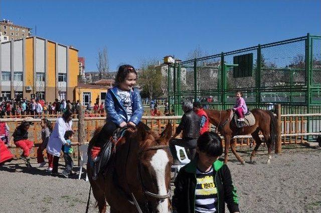 Özel Erciyes Eğitim Kurumlarında Nevruz Coşkusu