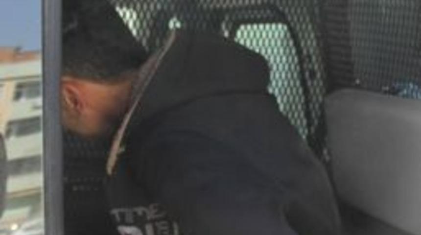 Cep Telefonu &Ccedil;alıp Ka&ccedil;an Gen&ccedil; Yakalandı