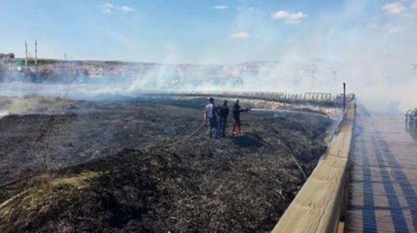 Mogan G&ouml;l&uuml;&rsquo;nde Yangın