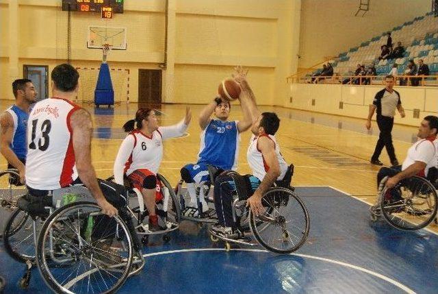 Engelli Basketbolcular Muş’a Hazırlanıyor