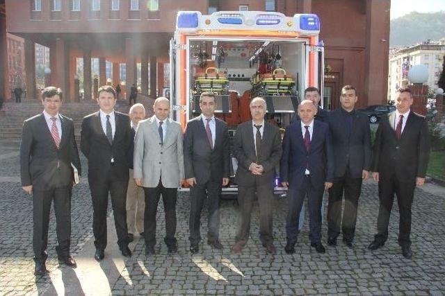 Giresun’a 4 Sedyeli Ambulans