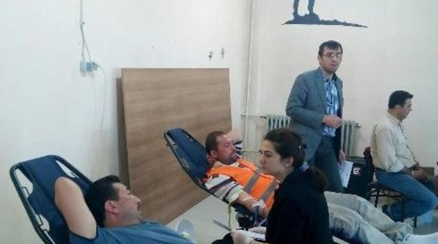 K&ouml;m&uuml;r İşletmelerinde Kan Bağışı Kampanyası