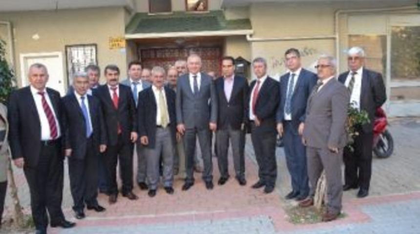 Sevim&ccedil;ok Alanya Sabit, Seyyar Pazarcılar Ve Manavlar Odası&rsquo;nı Ziyaret Etti