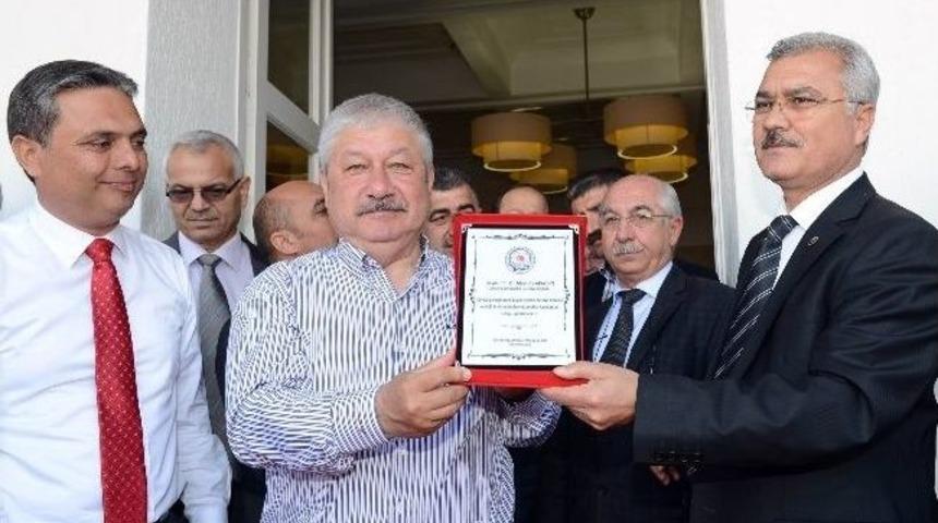 İş&ccedil;ileri Sevindiren S&ouml;zleşme