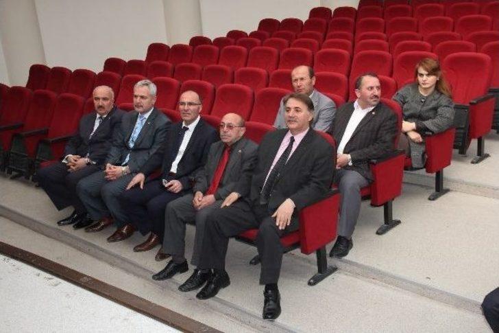 Kızılay'dan Muhtarlara Plaket G1