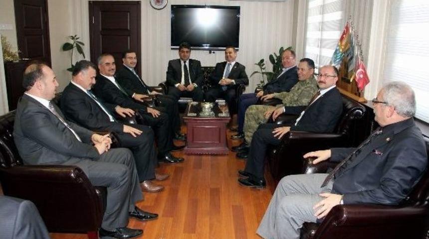 Ak Parti M&uuml;siad &Uuml;yeleri İle Kahvaltıda Bir Araya Geldi