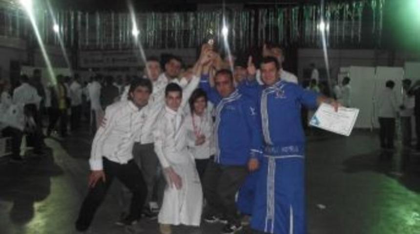 Manavgat Myo &Ouml;ğrencileri Fethiye&rsquo;de Kupaları Topladı