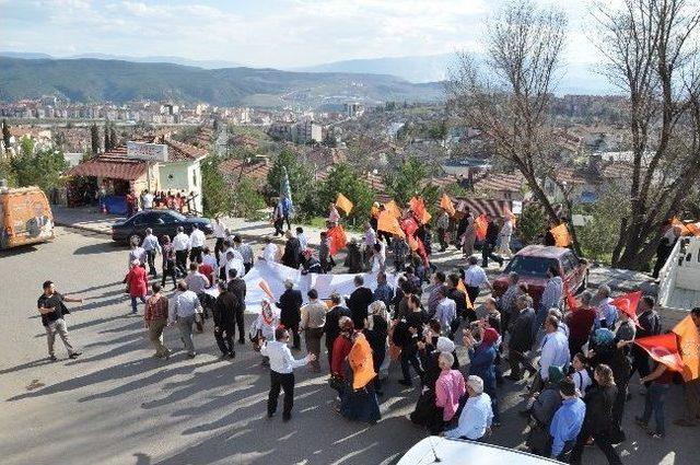 Ak Parti Ak Yürüyüşlerin Startı Verdi