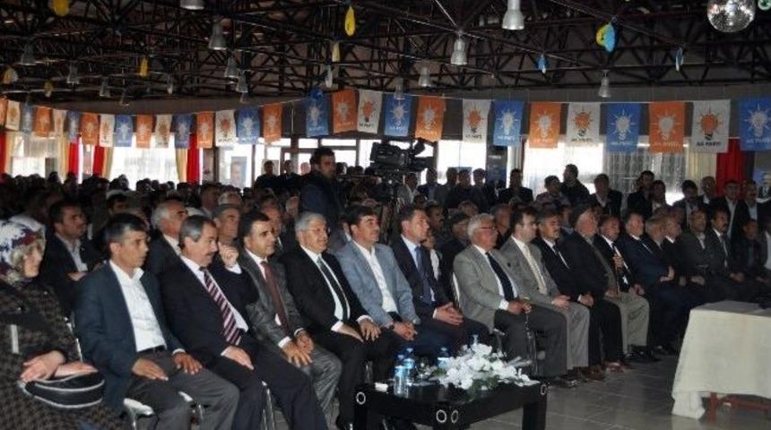 Ak Parti&rsquo;nin Proje Tanıtım Toplantısına Yoğun İlgi