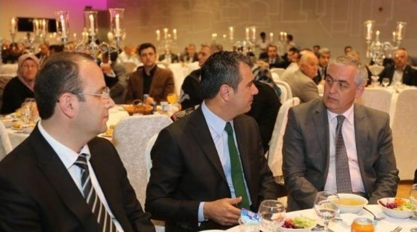 Başkan İsmail Kavuncu&rsquo;ya Veda Yemeği